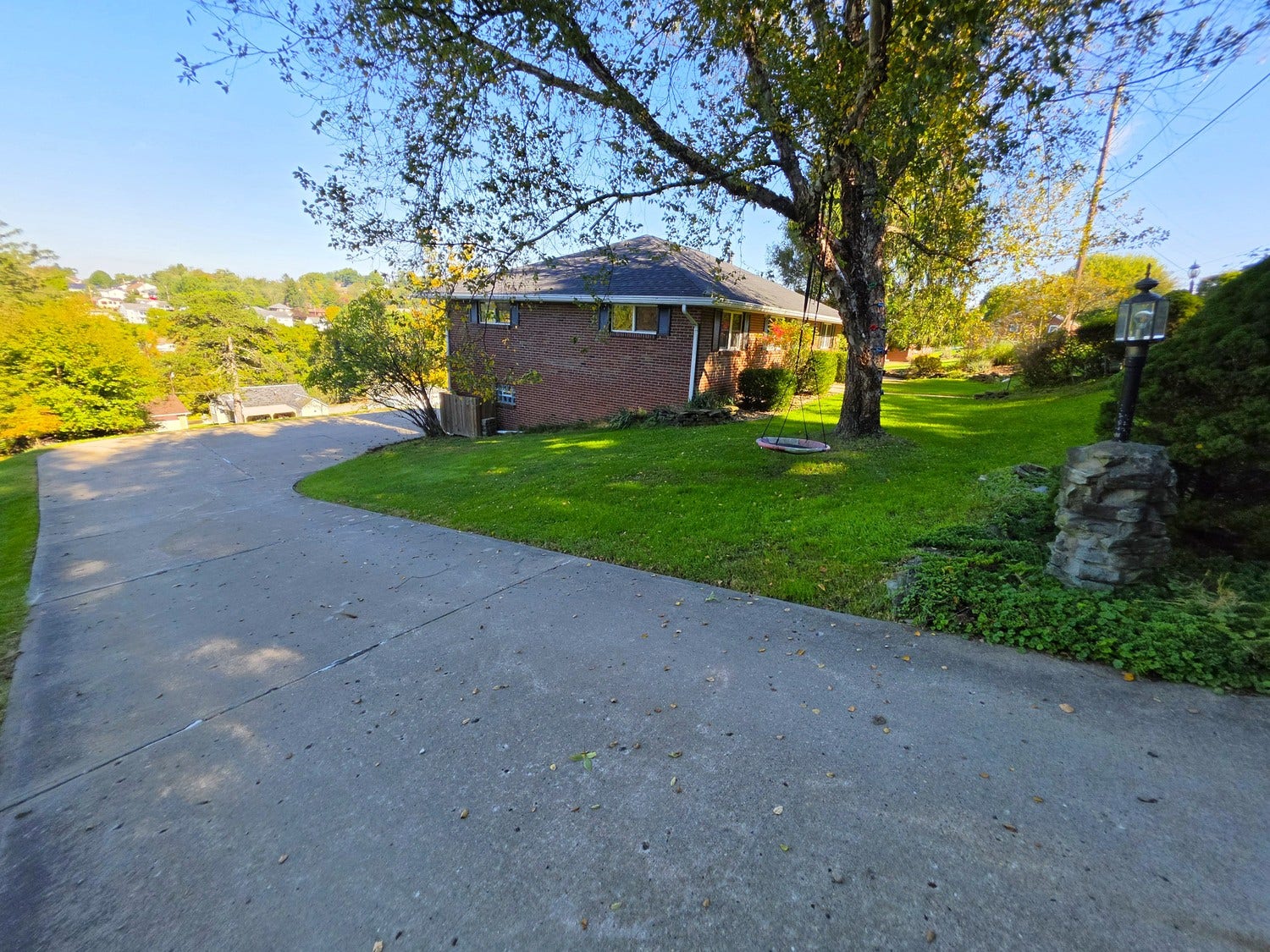 1345 Clifton Road, Washington, PA 15301