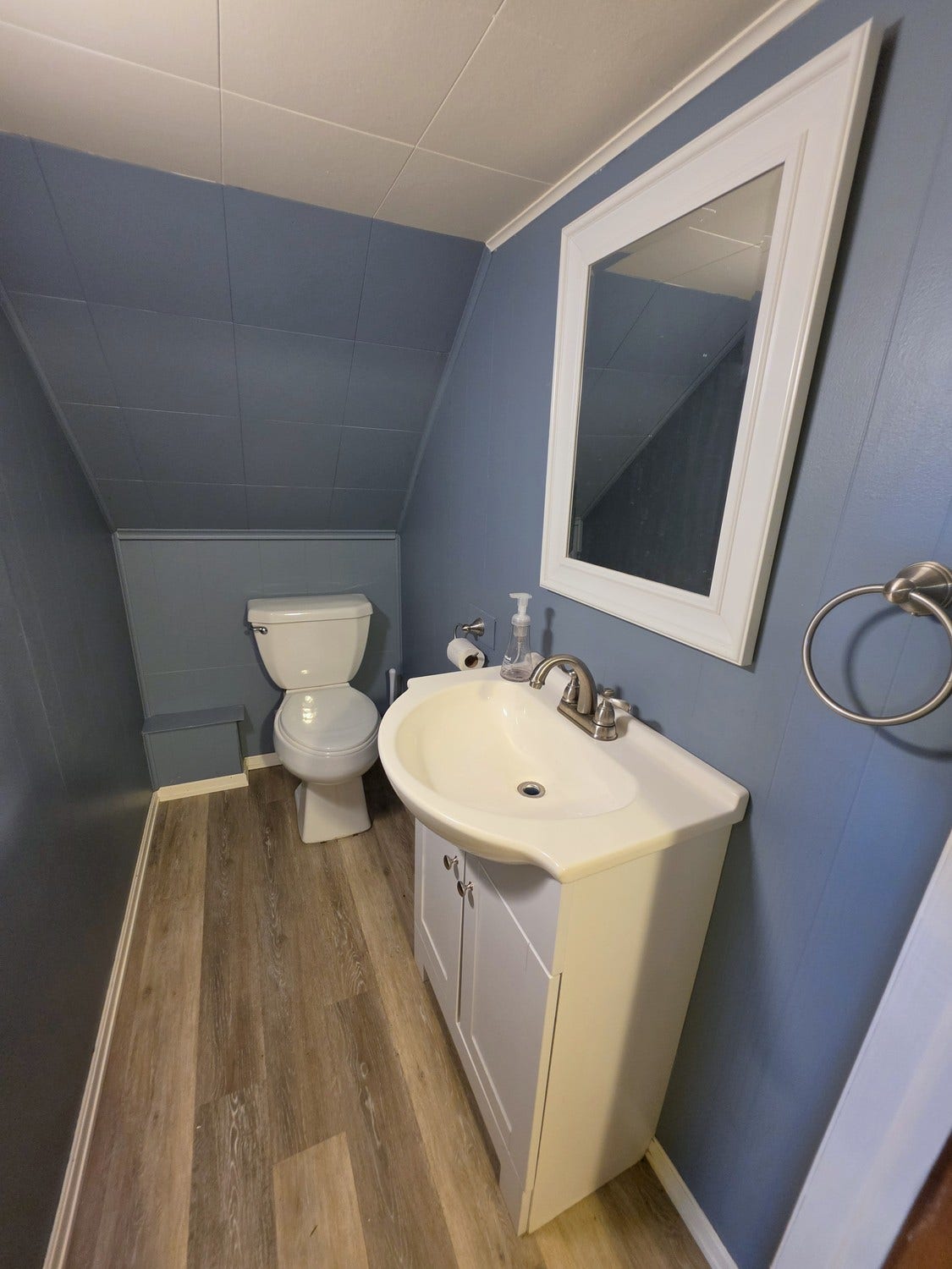 1345 Clifton Road, Washington, PA 15301