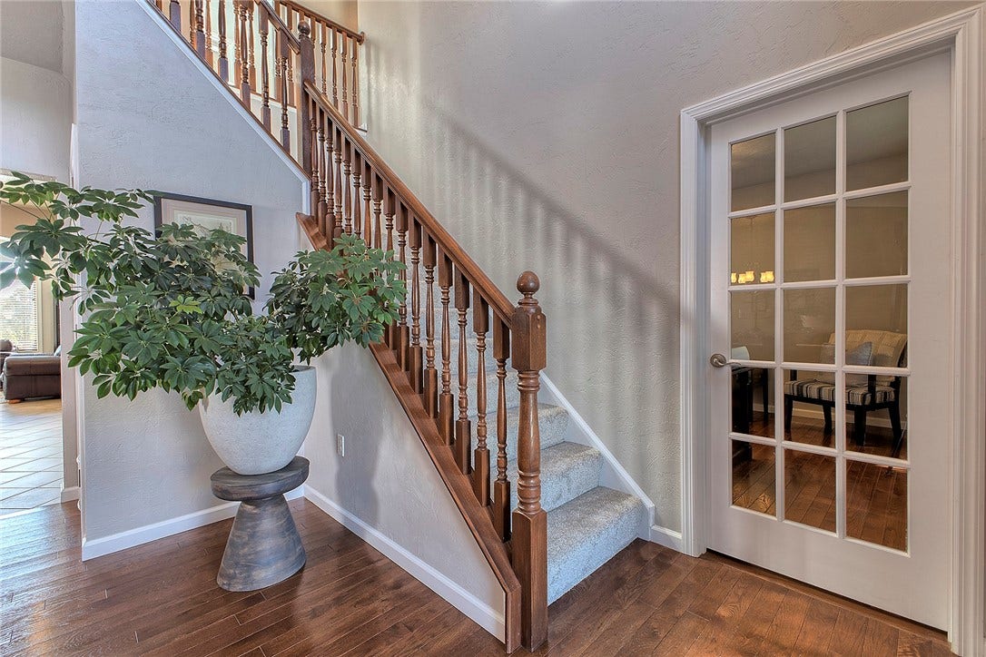 7521 Natalie Ln, North Huntingdon, PA 15642