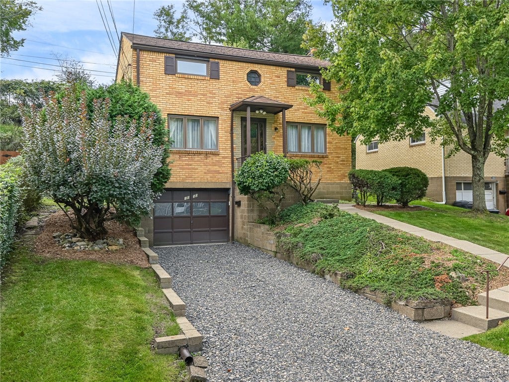 1050 Ardmore Manor Dr, Pittsburgh, PA 15221 1050 Ardmore Manor Dr, Pittsburgh, PA 15221