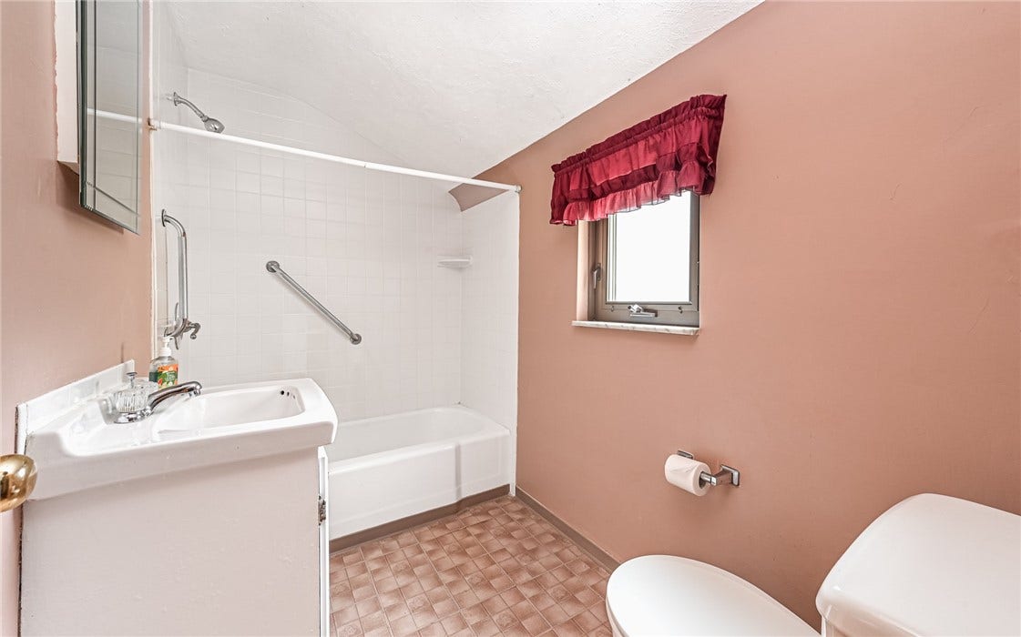 1050 Ardmore Manor Dr, Pittsburgh, PA 15221 1050 Ardmore Manor Dr, Pittsburgh, PA 15221