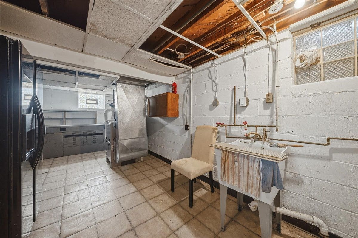 11 Ruthfred Drive, Pittsburgh, PA 15241 11 Ruthfred Drive, Pittsburgh, PA 15241