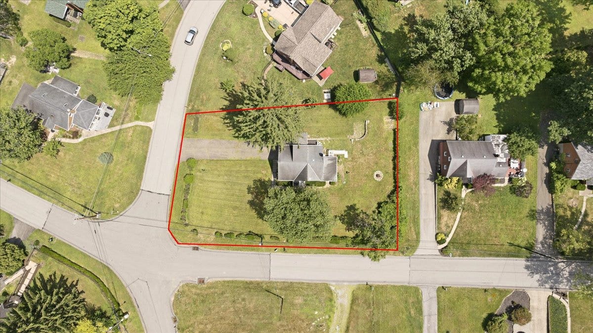 11 Ruthfred Drive, Pittsburgh, PA 15241 11 Ruthfred Drive, Pittsburgh, PA 15241