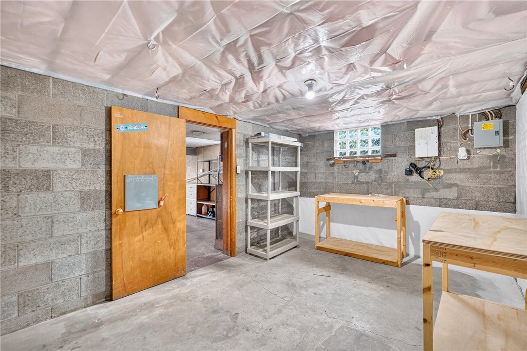 1350 Crucible St, Pittsburgh, PA 15220