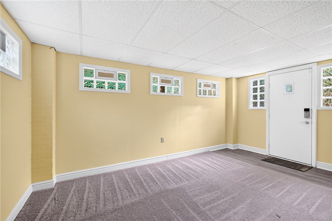 1350 Crucible St, Pittsburgh, PA 15220
