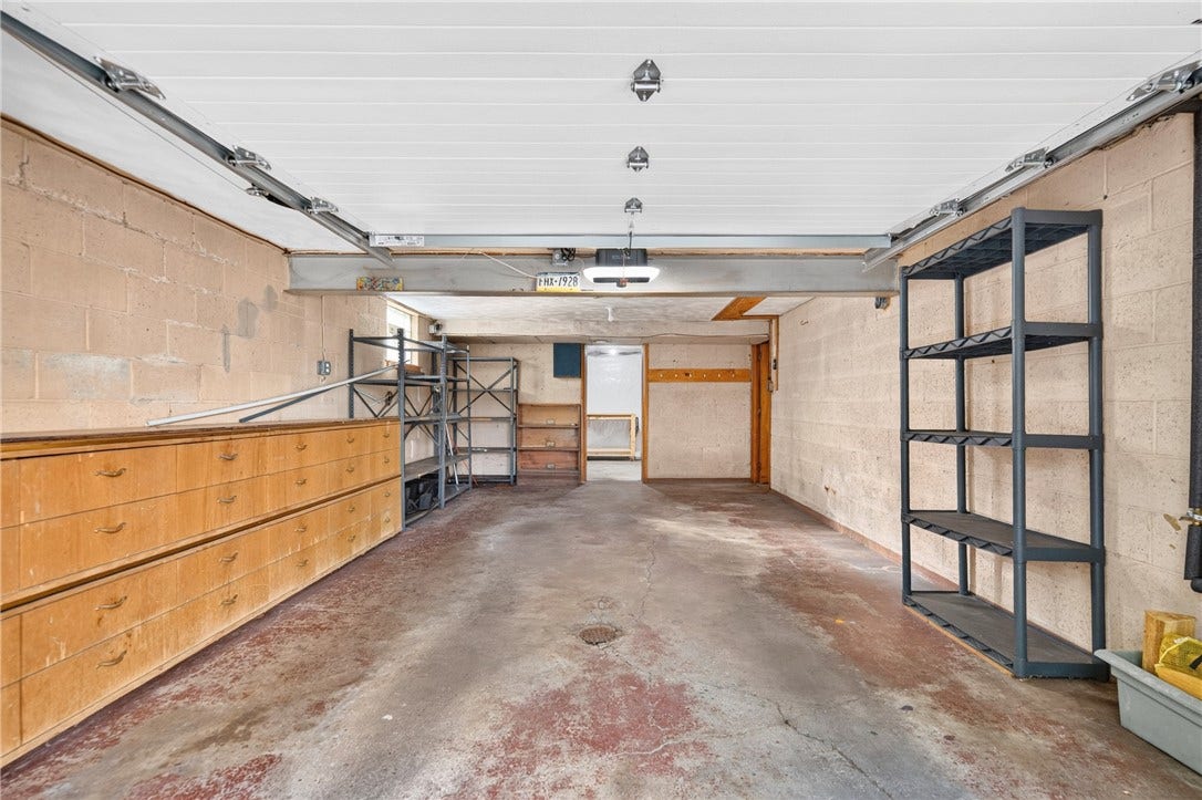 1350 Crucible St, Pittsburgh, PA 15220