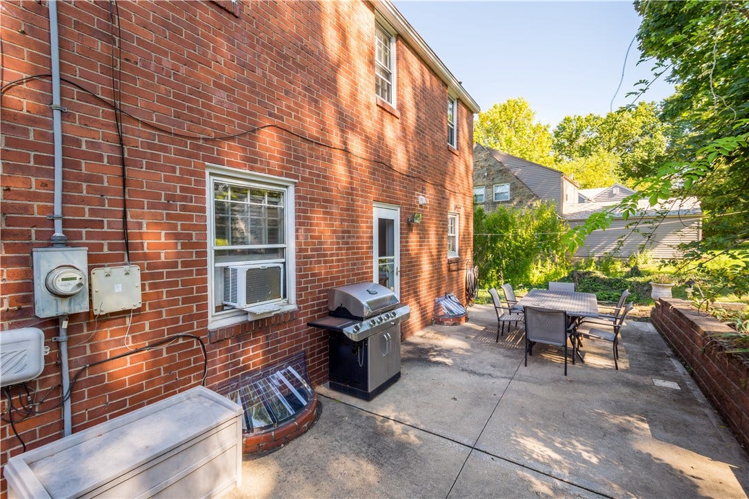 4703 Rolling Hills Rd, Pittsburgh, PA 15236 4703 Rolling Hills Rd, Pittsburgh, PA 15236