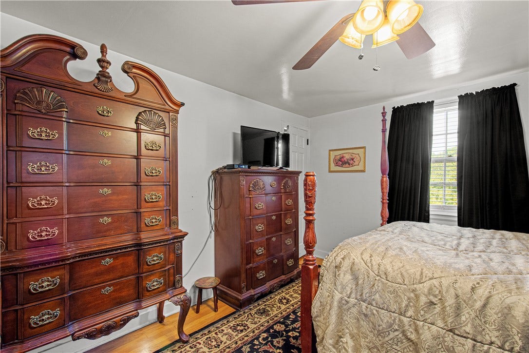 4703 Rolling Hills Rd, Pittsburgh, PA 15236 4703 Rolling Hills Rd, Pittsburgh, PA 15236