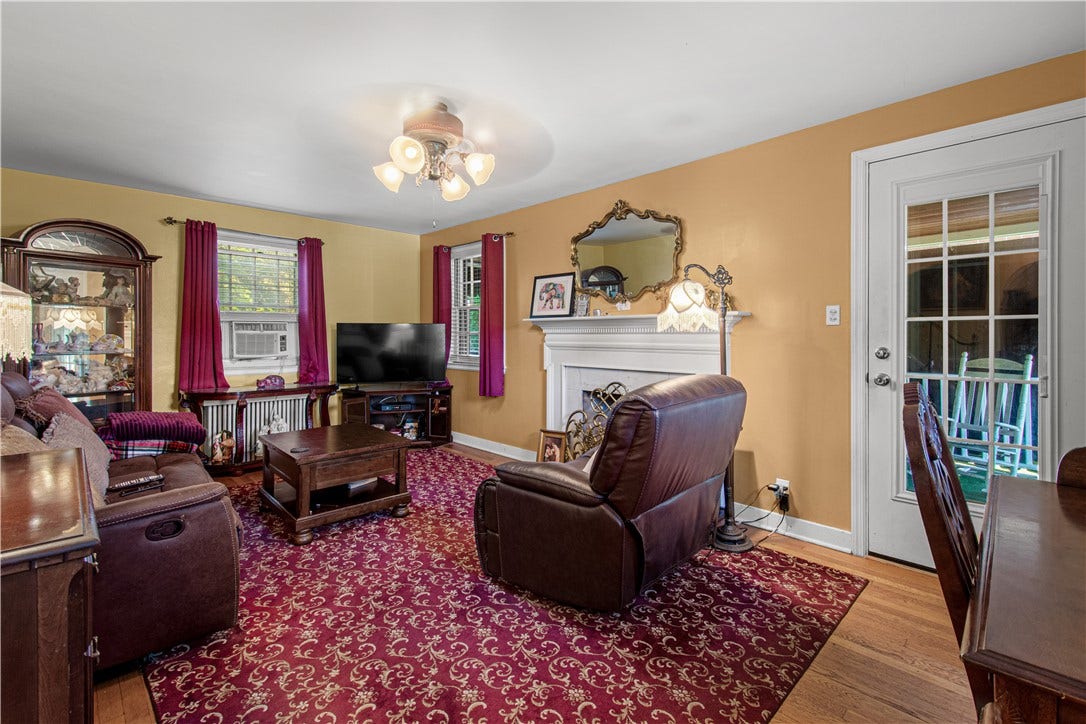 4703 Rolling Hills Rd, Pittsburgh, PA 15236 4703 Rolling Hills Rd, Pittsburgh, PA 15236