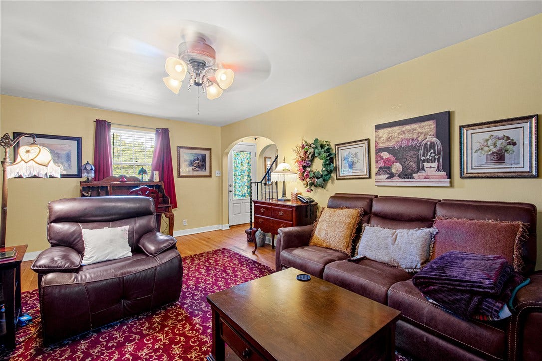 4703 Rolling Hills Rd, Pittsburgh, PA 15236 4703 Rolling Hills Rd, Pittsburgh, PA 15236