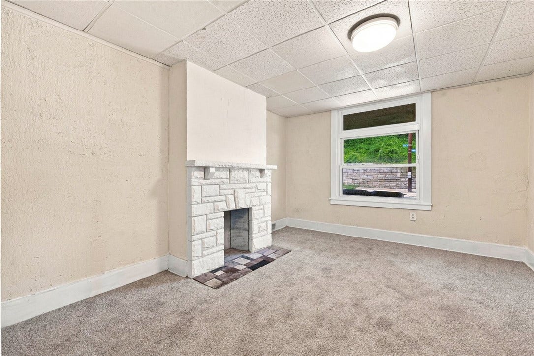 2515 S 18TH STREET, Pittsburgh, PA 15210 2515 S 18TH STREET, Pittsburgh, PA 15210