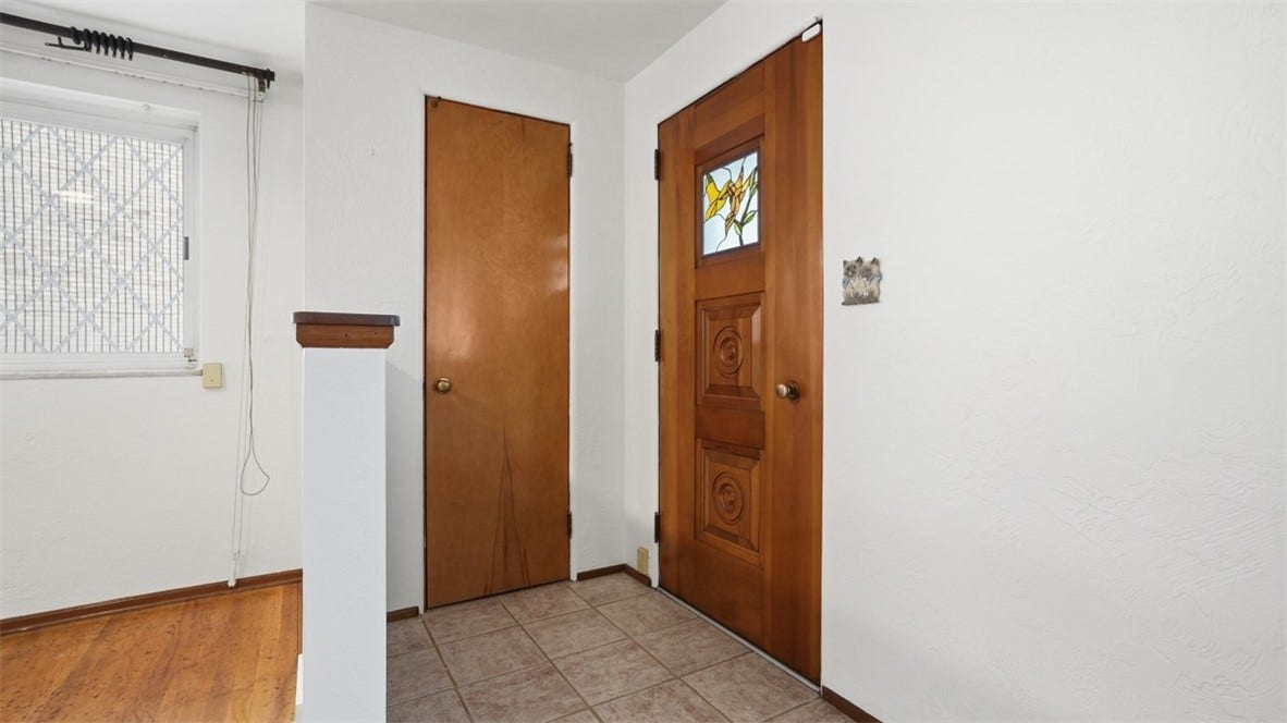 4782 Barone Dr, Pittsburgh, PA 15227 4782 Barone Dr, Pittsburgh, PA 15227
