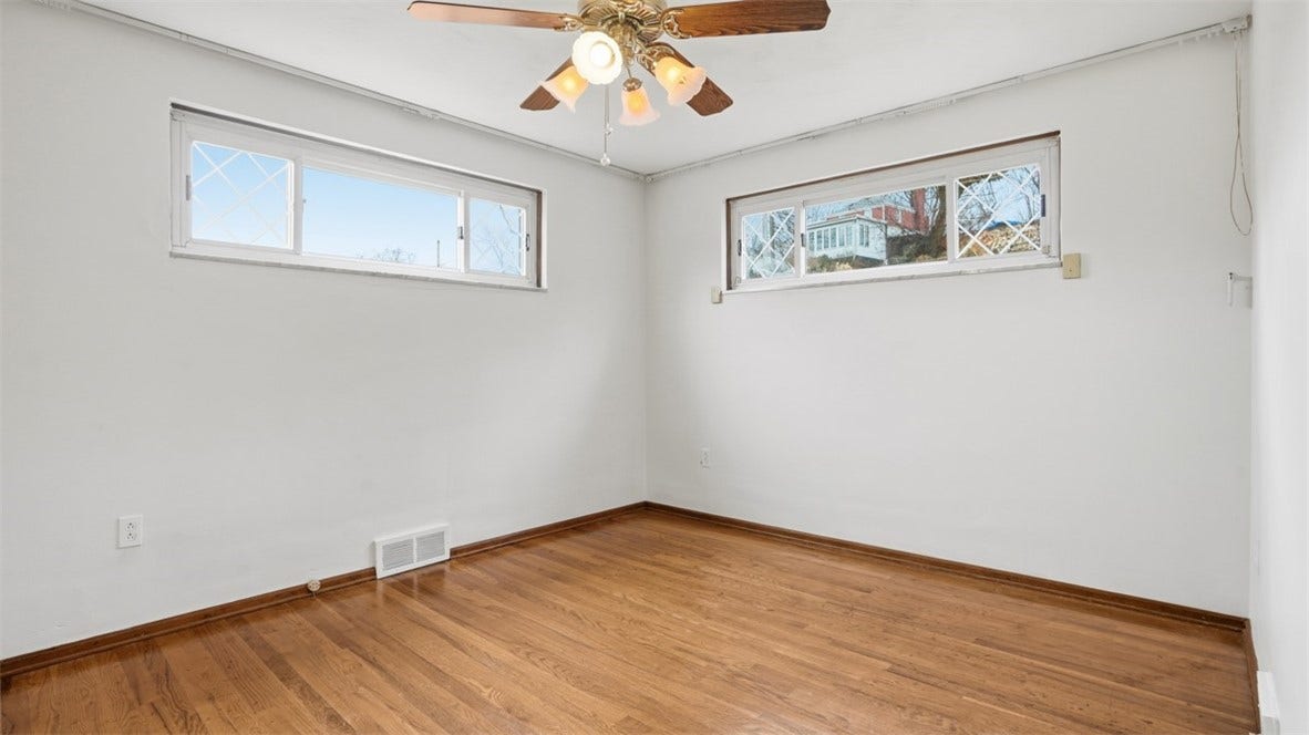 4782 Barone Dr, Pittsburgh, PA 15227 4782 Barone Dr, Pittsburgh, PA 15227