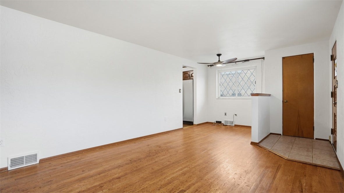 4782 Barone Dr, Pittsburgh, PA 15227 4782 Barone Dr, Pittsburgh, PA 15227