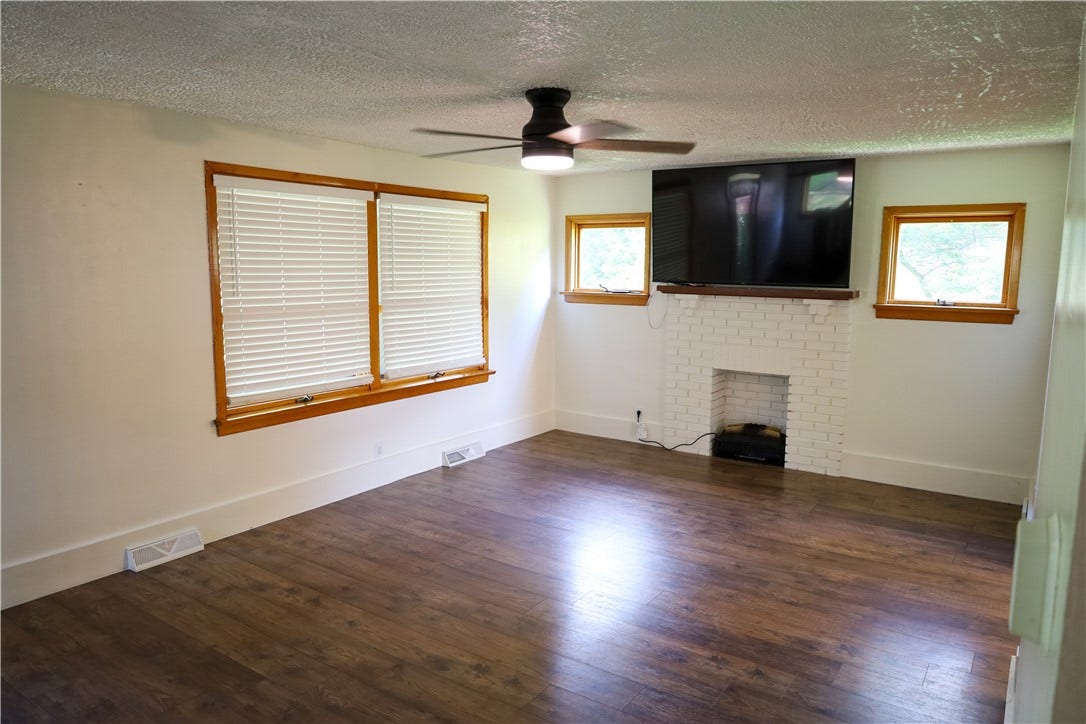 743 Butler Rd, Kittanning, PA 16201 743 Butler Rd, Kittanning, PA 16201