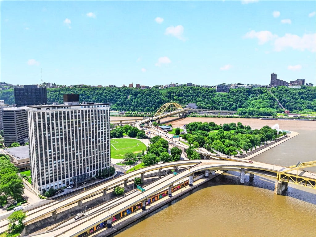 320 Fort Duquesne Blvd, #12L, Pittsburgh, PA 15222 One of the views