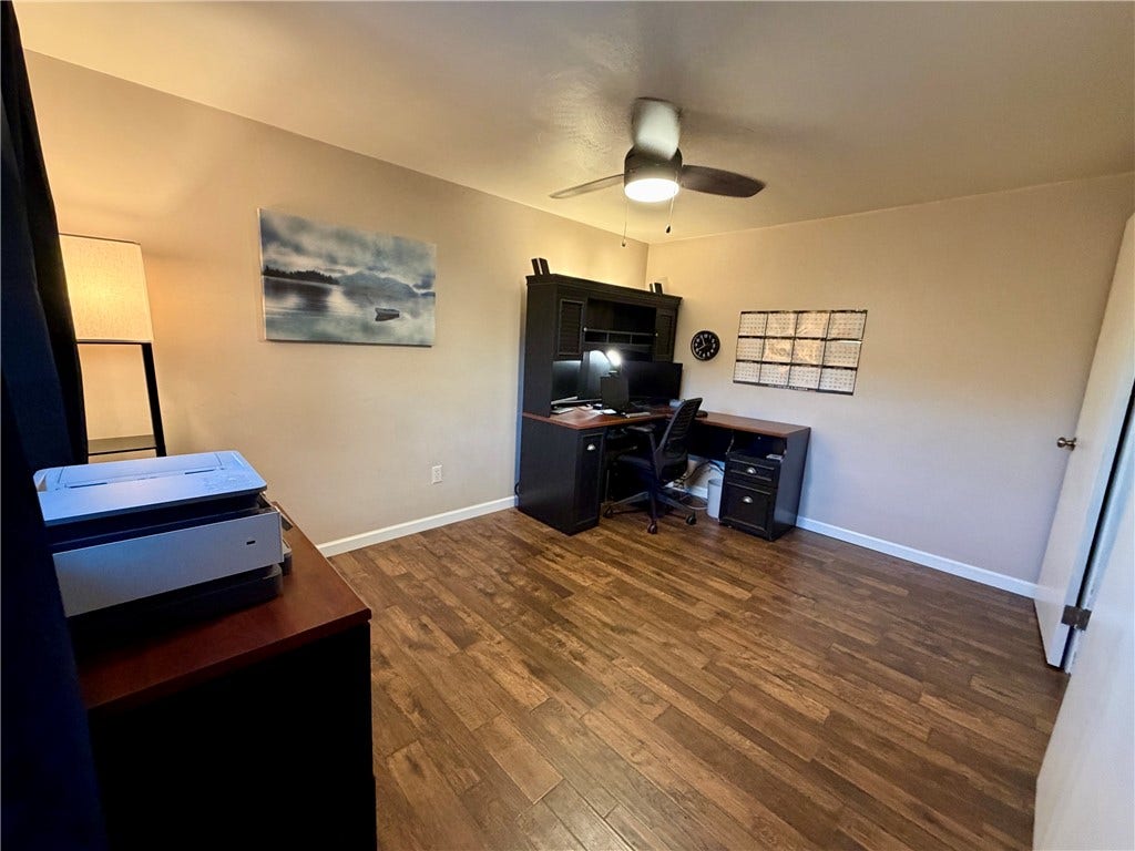 upper level bedroom