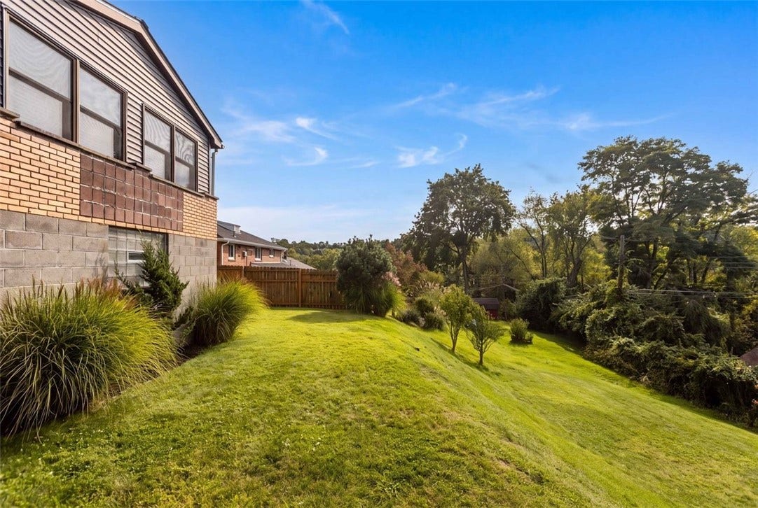 330 Saratoga, Pittsburgh, PA 15236