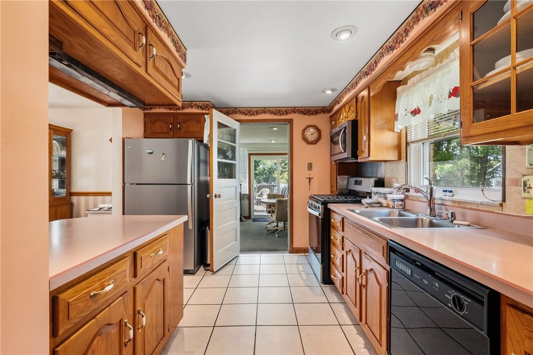 550 Lee Avenue Ext, Pittsburgh, PA 15237 550 Lee Avenue Ext, Pittsburgh, PA 15237