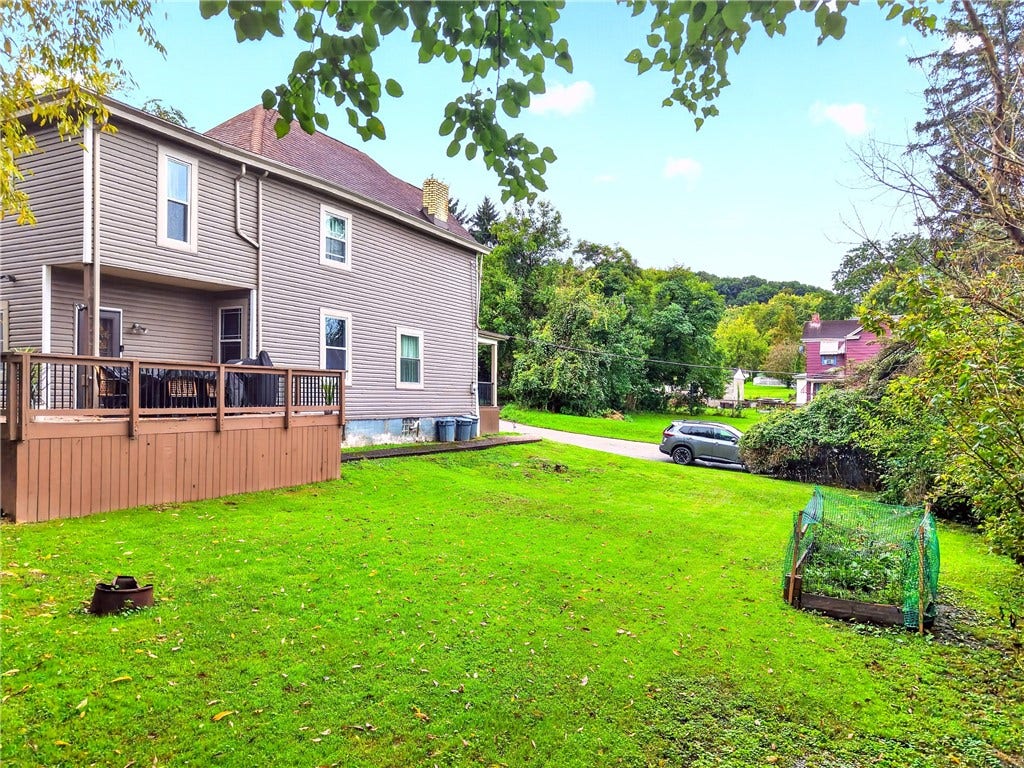 3542 Krupp St, Pittsburgh, PA 15204
