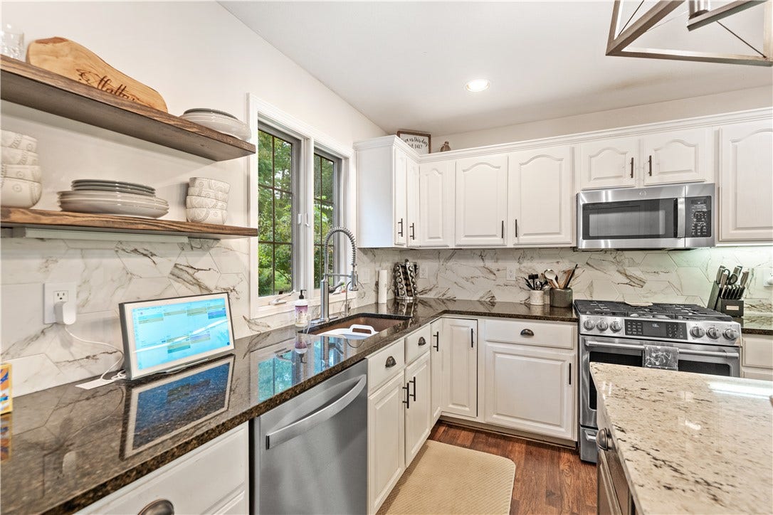 Modern open shelving mixed in...