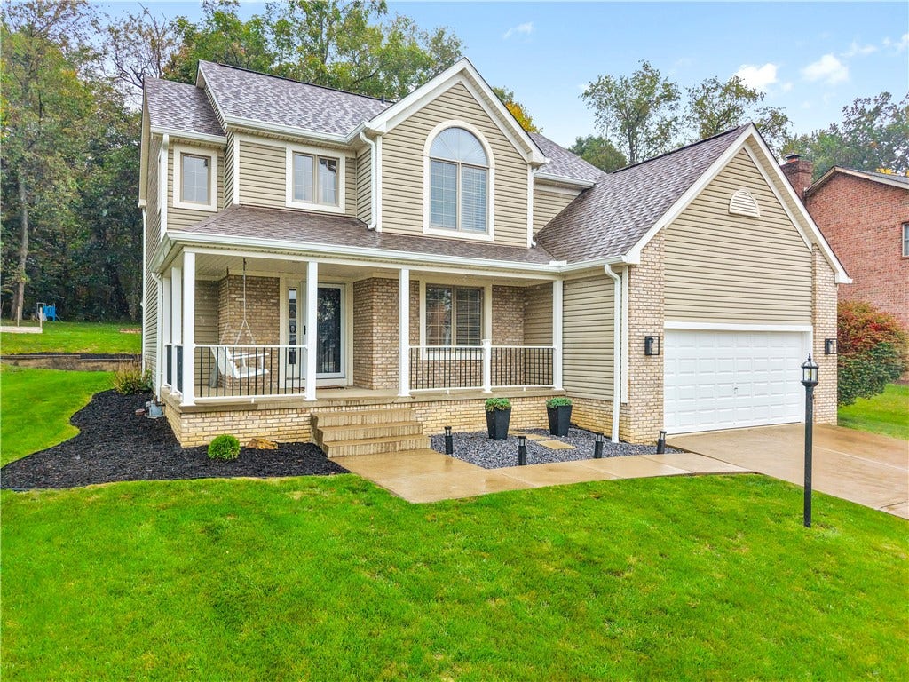 Welcome home to 821 Ponderosa Drive...
