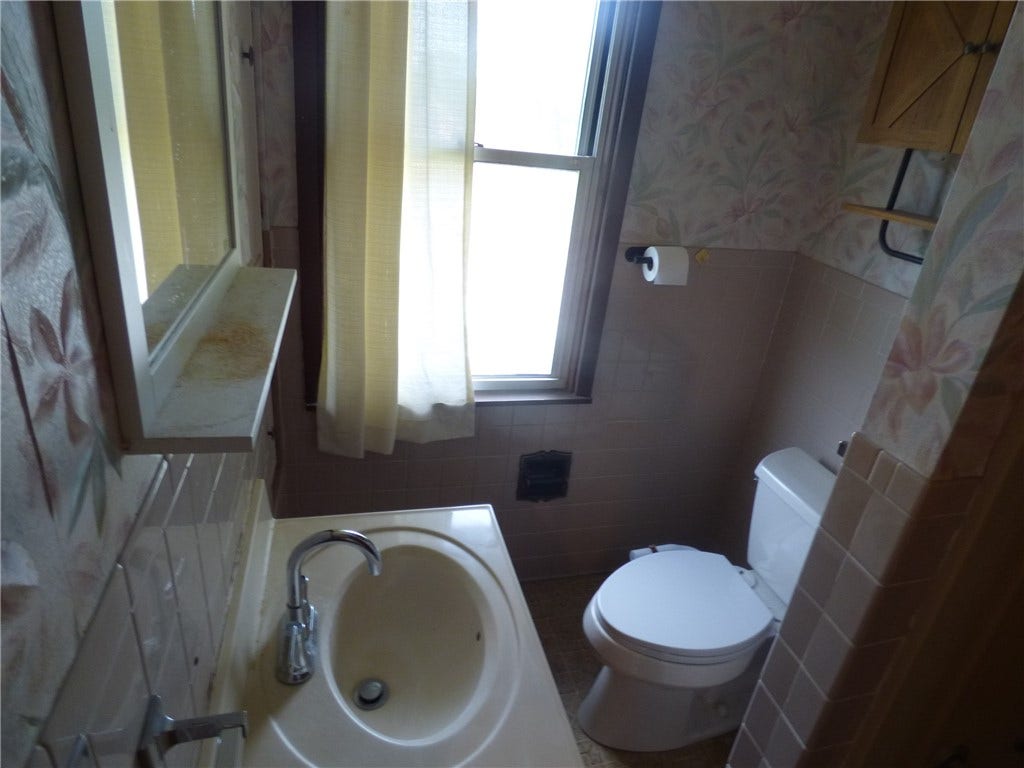3420 Middletown Rd, Pittsburgh, PA 15204 3420 Middletown Rd, Pittsburgh, PA 15204