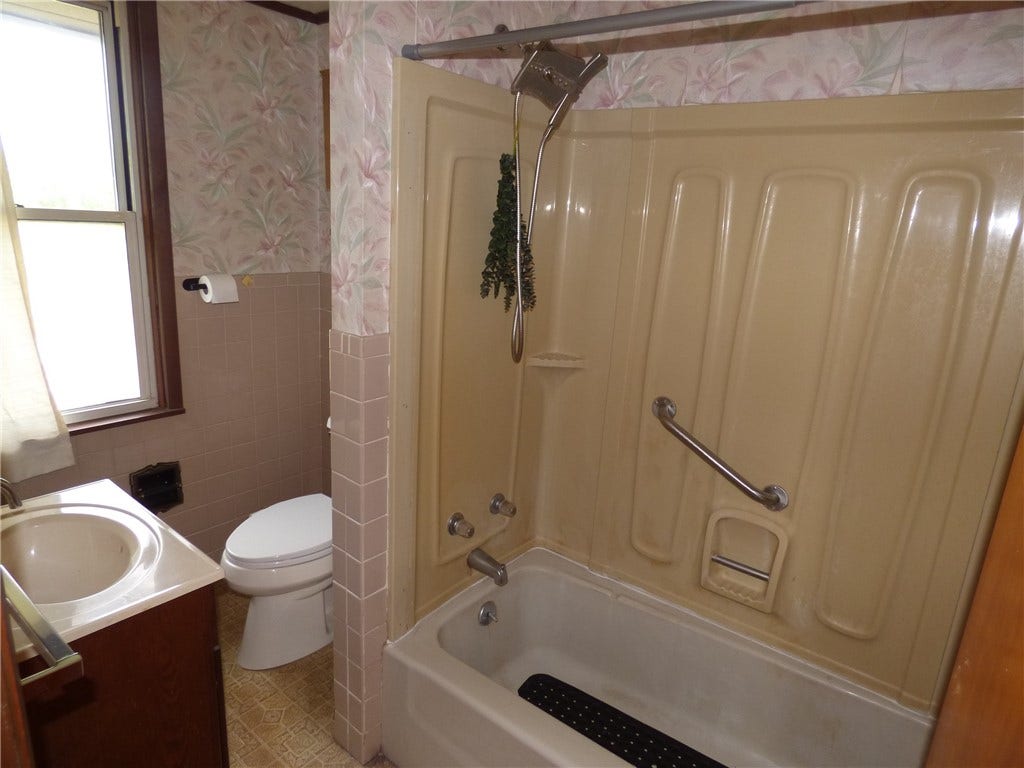 3420 Middletown Rd, Pittsburgh, PA 15204 3420 Middletown Rd, Pittsburgh, PA 15204