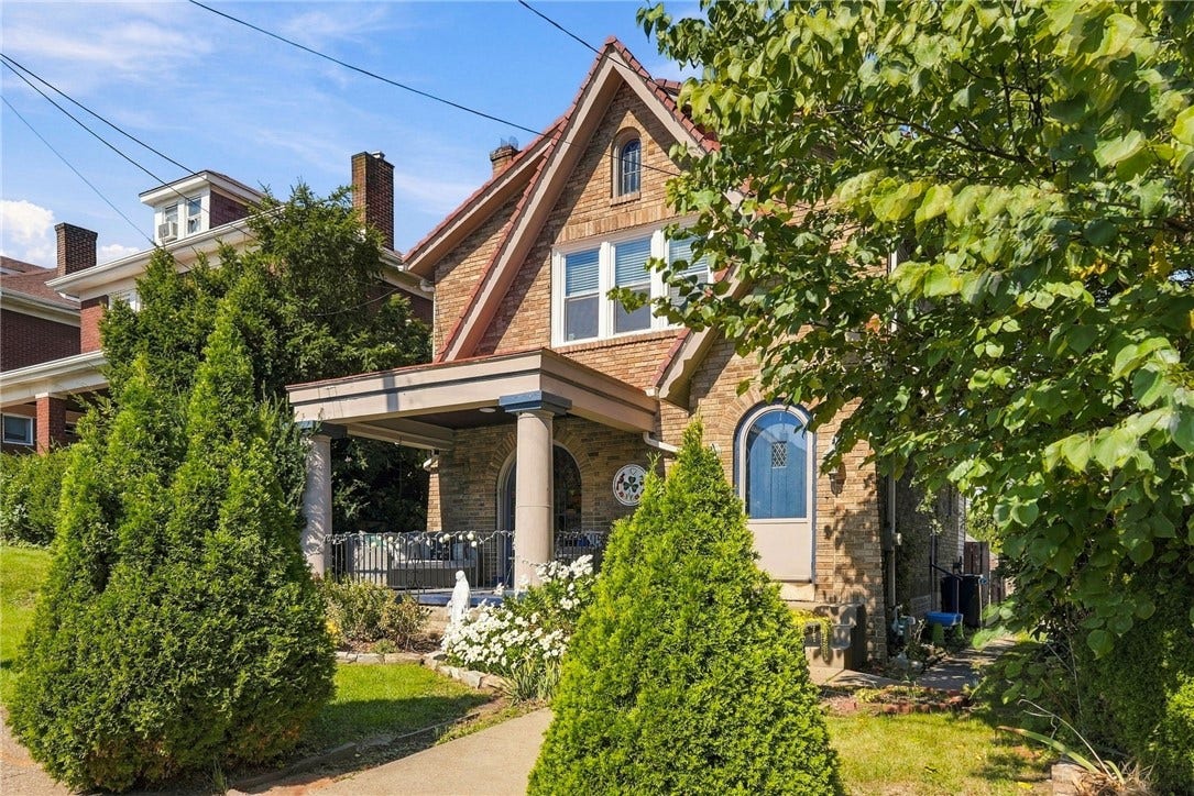 8 Chalfonte Ave, Pittsburgh, PA 15229