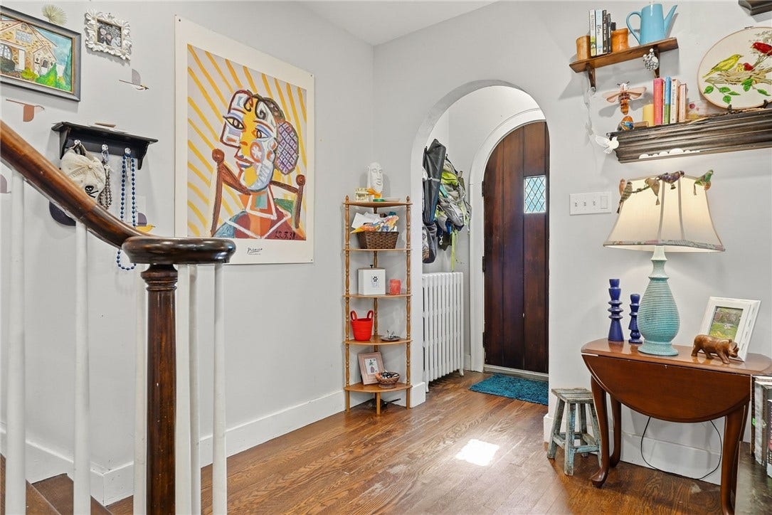 8 Chalfonte Ave, Pittsburgh, PA 15229