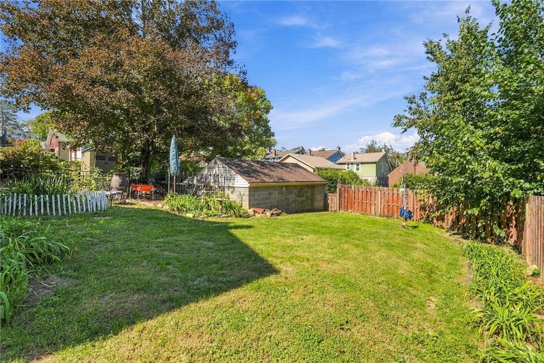 8 Chalfonte Ave, Pittsburgh, PA 15229