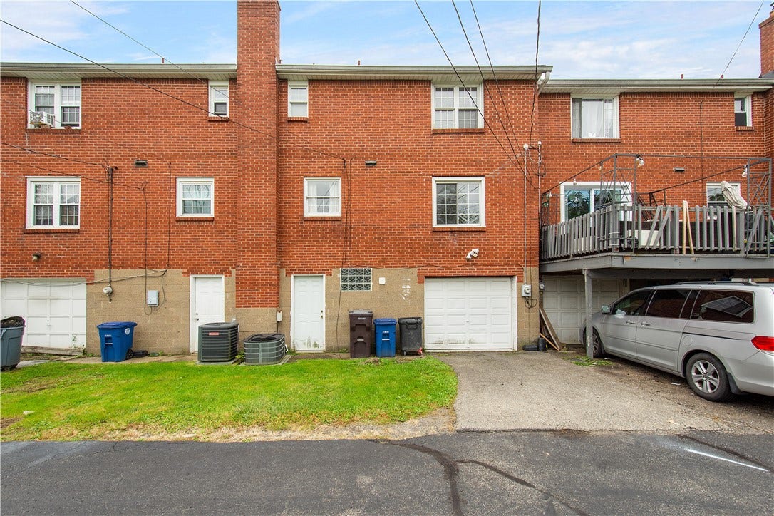 329 Macassar Dr, Pittsburgh, PA 15236 329 Macassar Dr, Pittsburgh, PA 15236