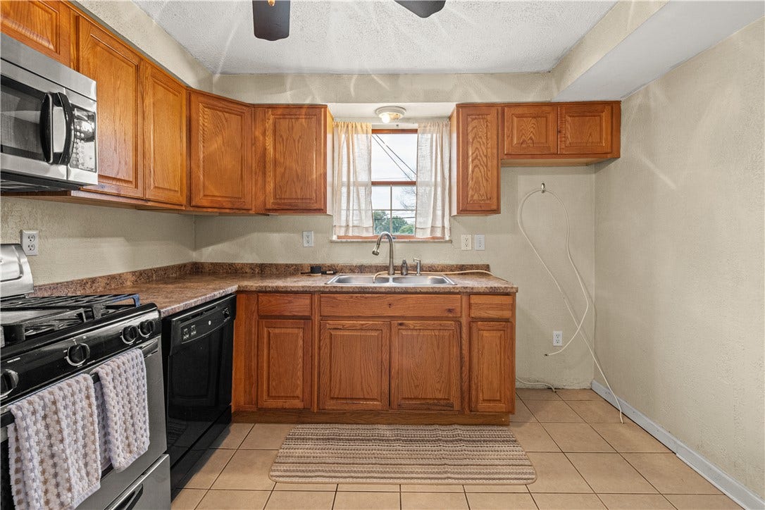 329 Macassar Dr, Pittsburgh, PA 15236 329 Macassar Dr, Pittsburgh, PA 15236