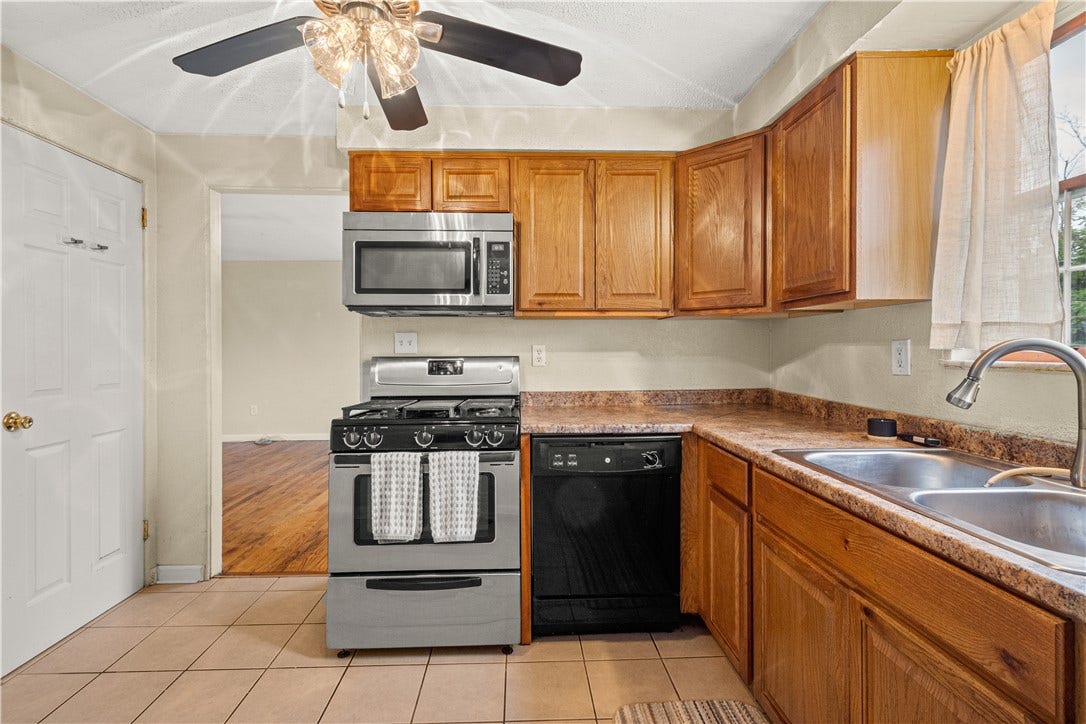329 Macassar Dr, Pittsburgh, PA 15236 329 Macassar Dr, Pittsburgh, PA 15236