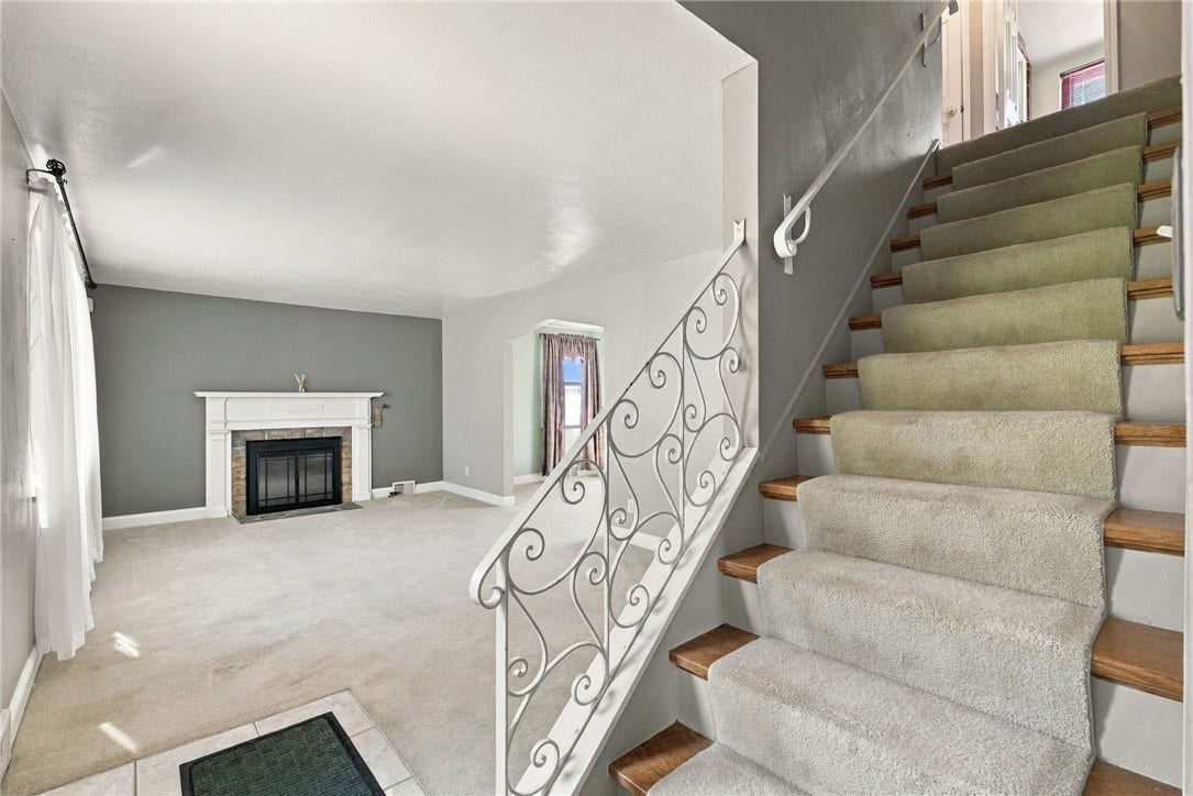 4816 Old Boston Rd, Pittsburgh, PA 15227 4816 Old Boston Rd, Pittsburgh, PA 15227