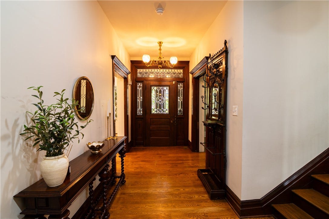 329 S Graham St, Pittsburgh, PA 15232