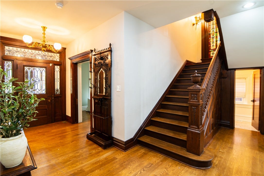 329 S Graham St, Pittsburgh, PA 15232