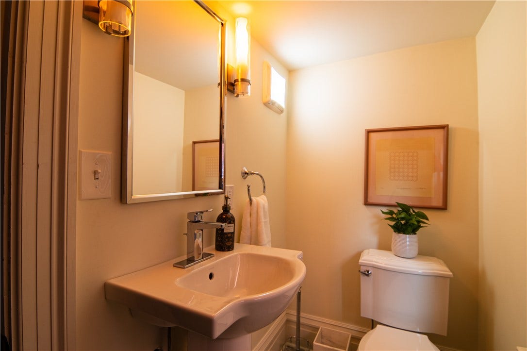 329 S Graham St, Pittsburgh, PA 15232