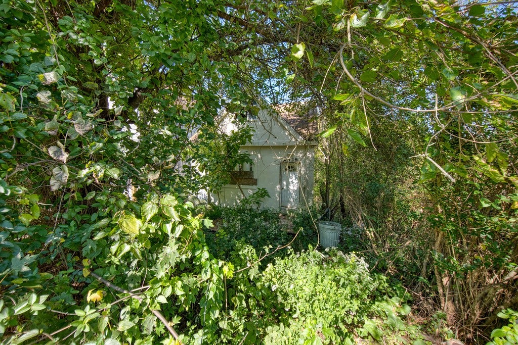 2536 Kingwood St, Pittsburgh, PA 15234