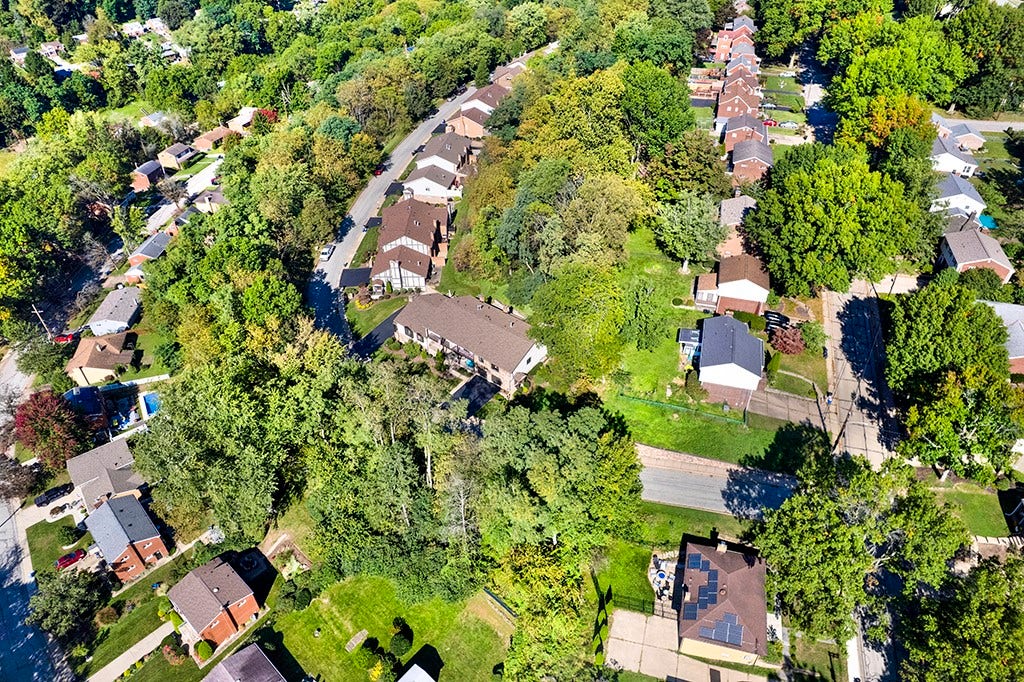 101 Forest Ridge Dr, Pittsburgh, PA 15221 101 Forest Ridge Dr, Pittsburgh, PA 15221