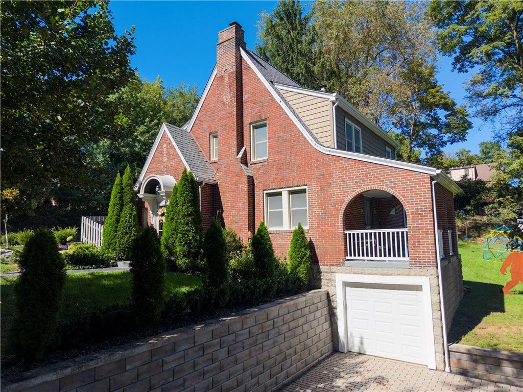 3 Catalpa Pl, Pittsburgh, PA 15228 3 Catalpa Pl, Pittsburgh, PA 15228