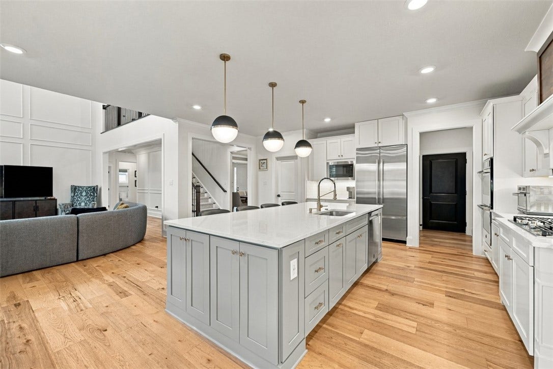 125 Abigail Dr, Mars, PA 16046