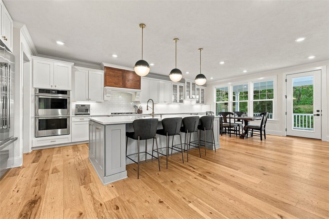 125 Abigail Dr, Mars, PA 16046