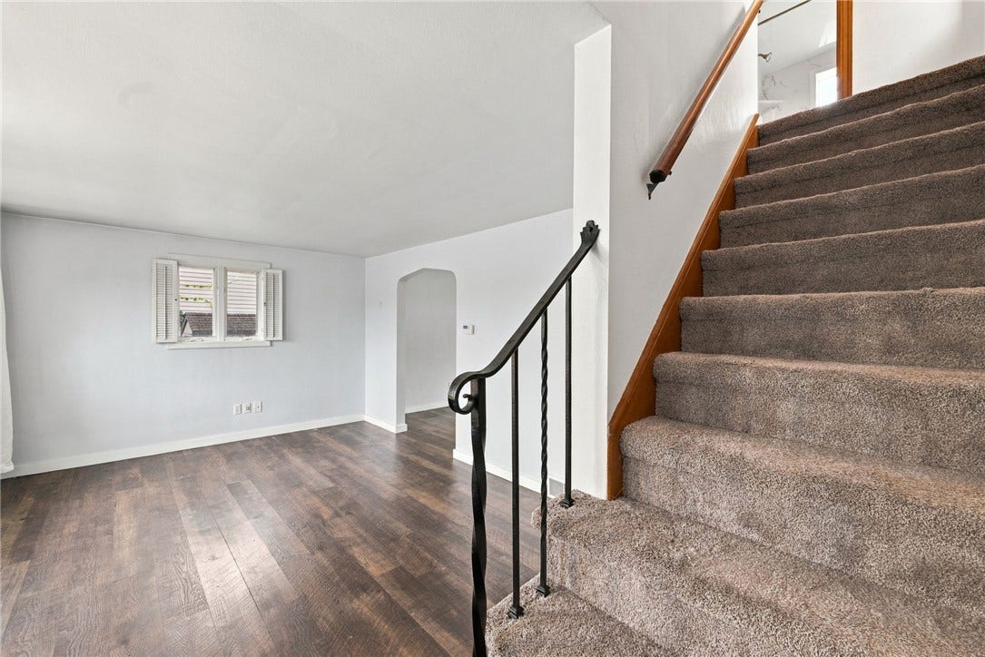 2270 Glenbury Street, Pittsburgh, PA 15234 2270 Glenbury Street, Pittsburgh, PA 15234