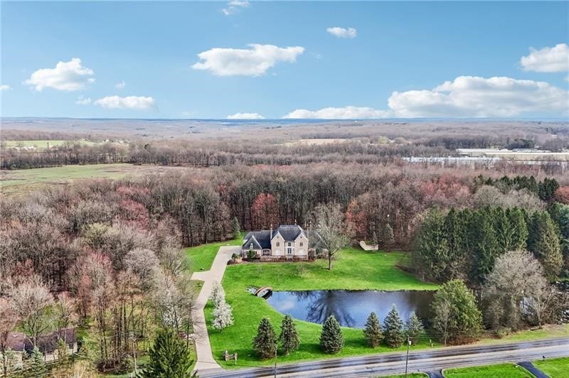 4166 State Route 158, New Wilmington, PA 16142