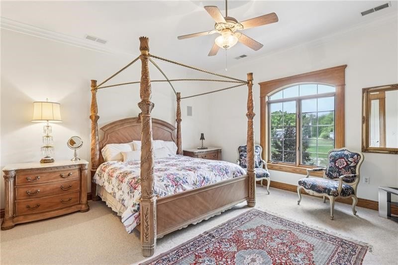 4166 State Route 158, New Wilmington, PA 16142