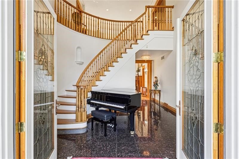 4166 State Route 158, New Wilmington, PA 16142