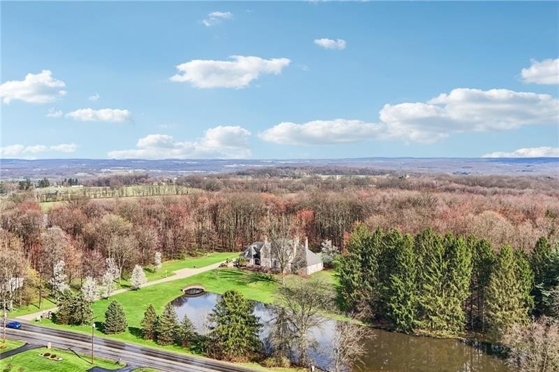 4166 State Route 158, New Wilmington, PA 16142
