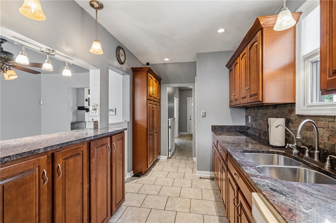 731 S BRADDOCK AVE, Pittsburgh, PA 15221 731 S BRADDOCK AVE, Pittsburgh, PA 15221