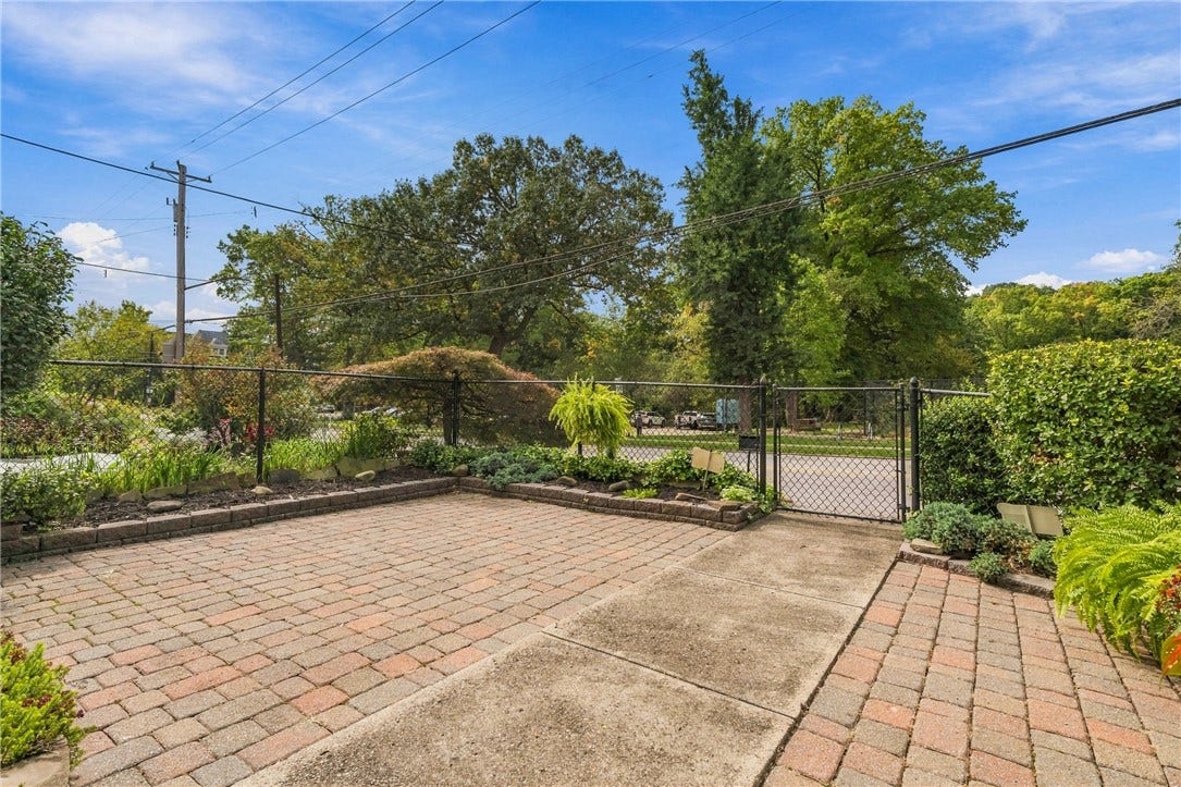 731 S BRADDOCK AVE, Pittsburgh, PA 15221 731 S BRADDOCK AVE, Pittsburgh, PA 15221